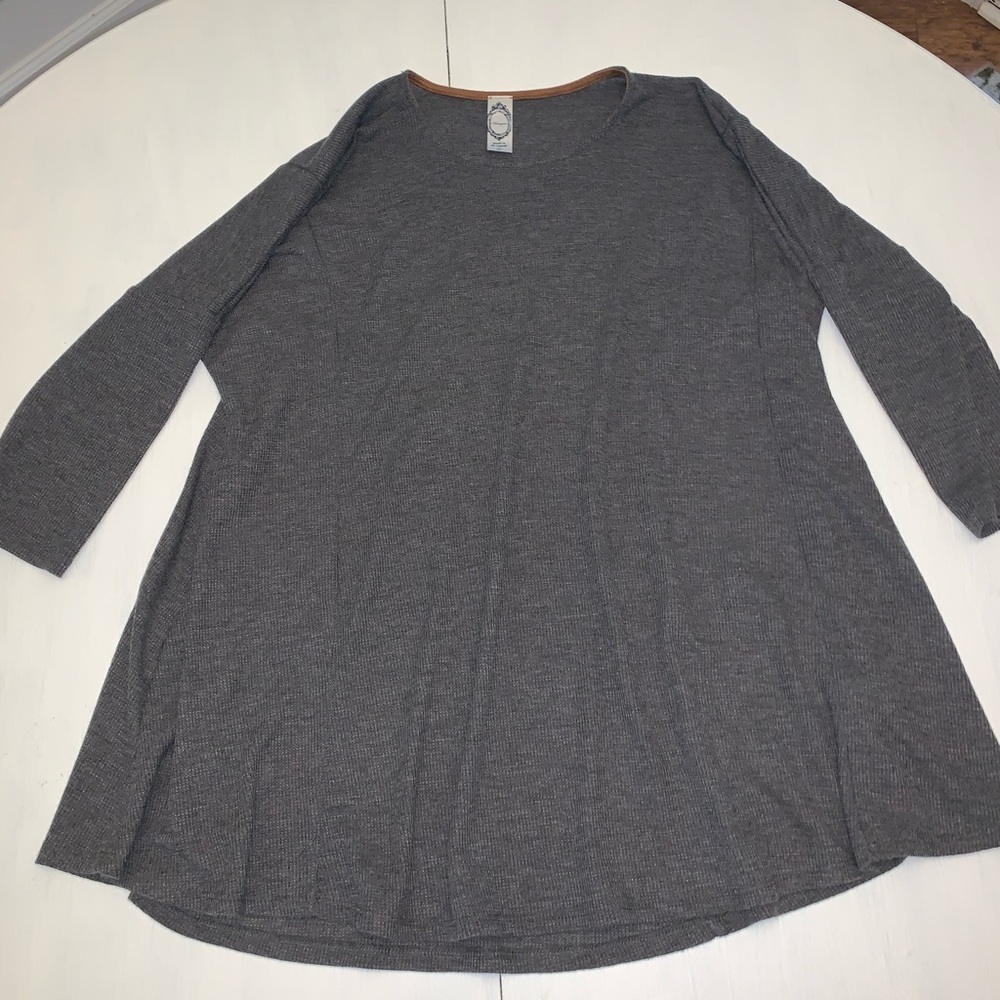 Long sleeve blouse